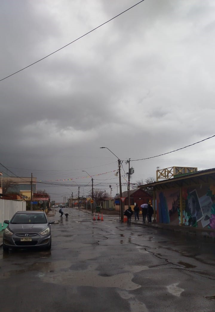 Frente de mal tiempo azotó a Sierra Gorda y Baquedano