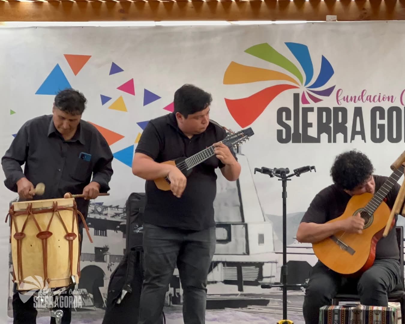 Se presentó la agrupación “Simma Haili” en Baquedano